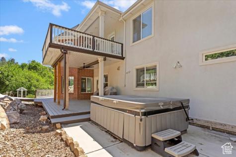 2718 N 2125 E Layton UT 84040
