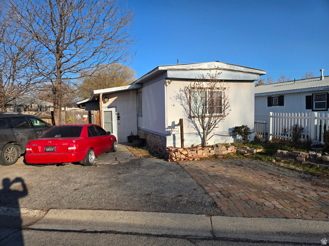6935 S Columbia Drive W West Jordan UT 84084
