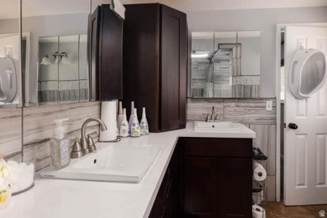 447 E 580 S Monroe UT 84754