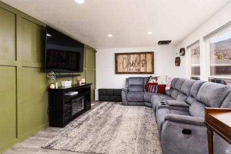447 E 580 S Monroe UT 84754