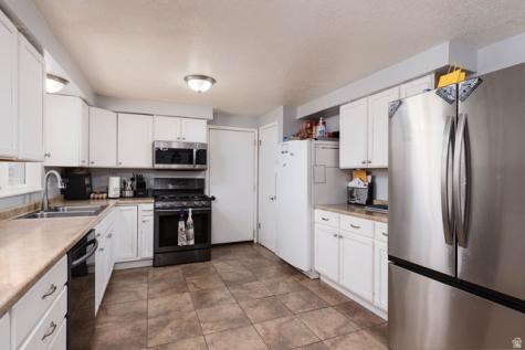 447 E 580 S Monroe UT 84754