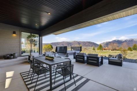 5585 E Highland View Court Eden UT 84310
