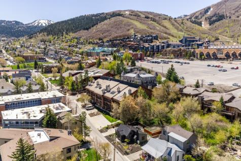 1439 N Woodside Avenue Park City UT 84060