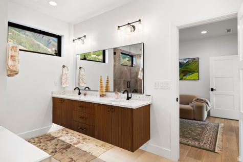 348 E Hidden Lake Drive Bountiful UT 84010