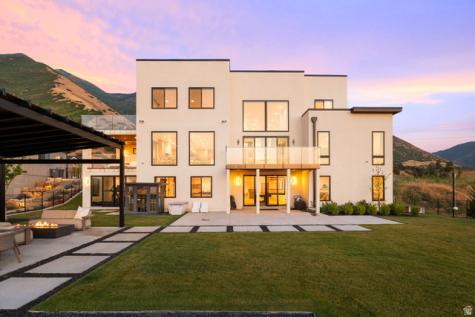 348 E Hidden Lake Drive Bountiful UT 84010