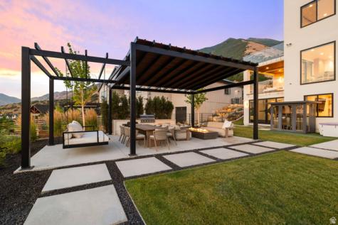 348 E Hidden Lake Drive Bountiful UT 84010