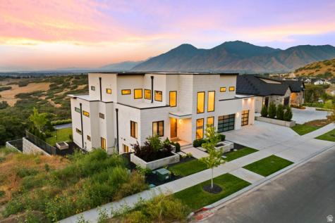 348 E Hidden Lake Drive Bountiful UT 84010