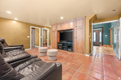 5757 S Holladay Boulevard E Holladay UT 84121