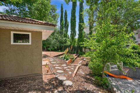5757 S Holladay Boulevard E Holladay UT 84121