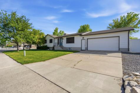1438 N Trinnaman Lane W Lehi UT 84043