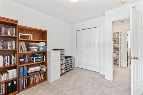 8260 S 560 E Sandy UT 84070