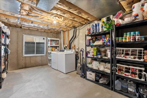 8260 S 560 E Sandy UT 84070