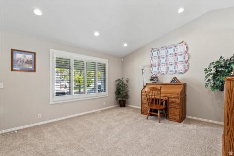 8260 S 560 E Sandy UT 84070