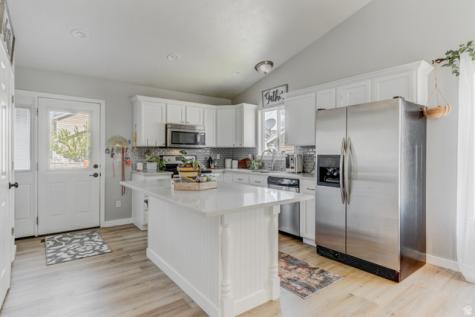 7933 N Smith Ranch Road E Eagle Mountain UT 84005