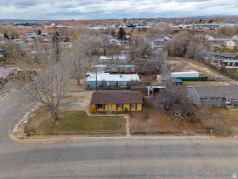 495 E 400 S Roosevelt UT 84066