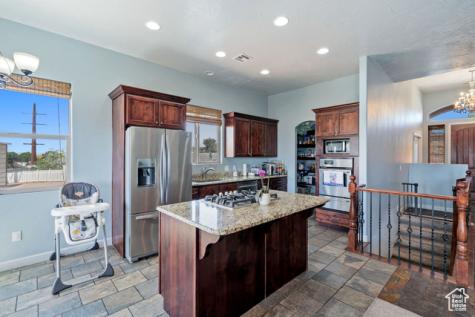 2752 E 50 S St. George UT 84790