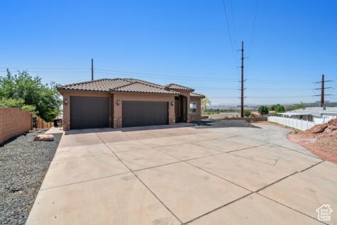 2752 E 50 S St. George UT 84790