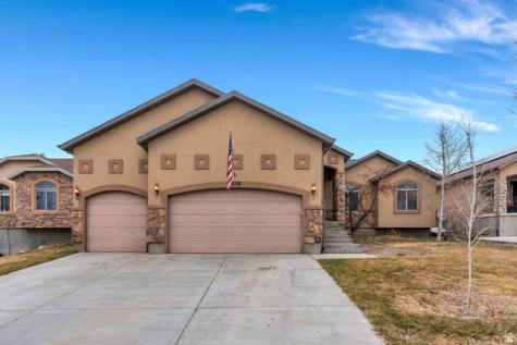 8675 N Franklin Drive E Eagle Mountain UT 84005