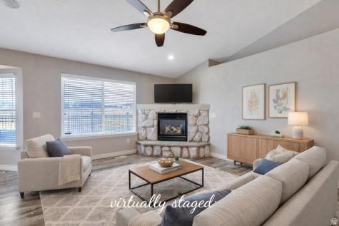 8675 N Franklin Drive E Eagle Mountain UT 84005