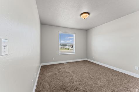 662 E 100 N Tremonton UT 84337