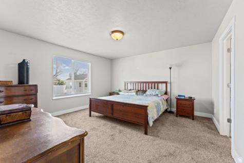 662 E 100 N Tremonton UT 84337