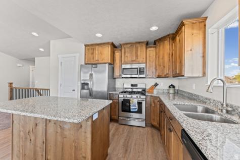 662 E 100 N Tremonton UT 84337