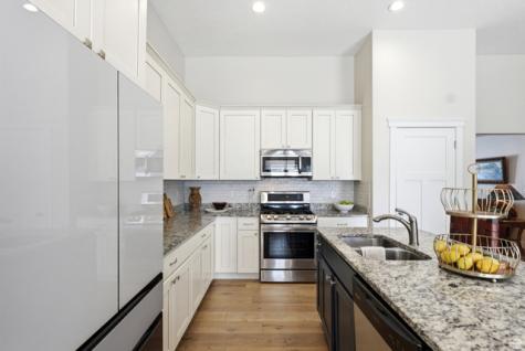 699 W 650 S Springville UT 84663