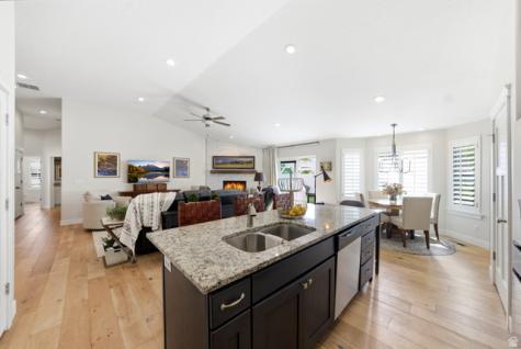 699 W 650 S Springville UT 84663