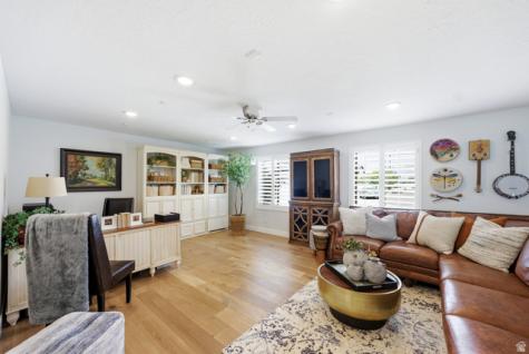 699 W 650 S Springville UT 84663