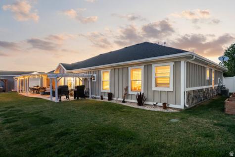 699 W 650 S Springville UT 84663