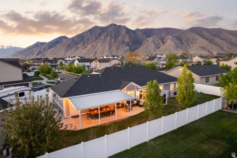 699 W 650 S Springville UT 84663
