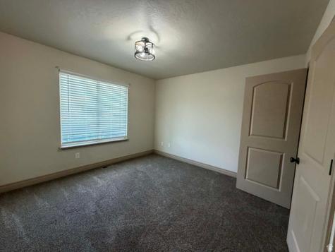 301 N Balsam Way Price UT 84501