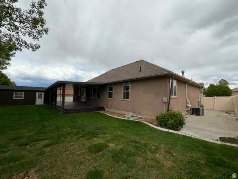 301 N Balsam Way Price UT 84501