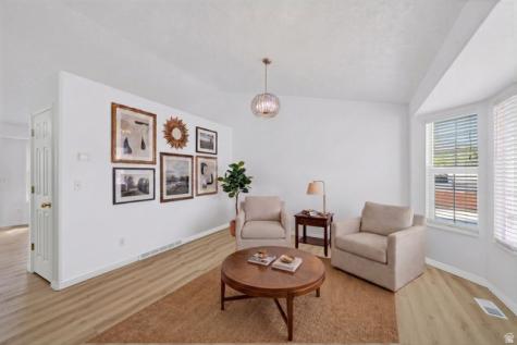 267 S 1150 E Payson UT 84651