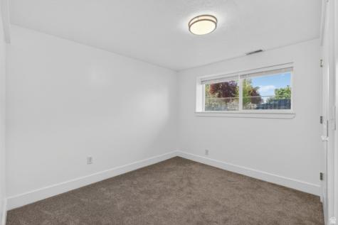 627 E Hilo Street Sandy UT 84070