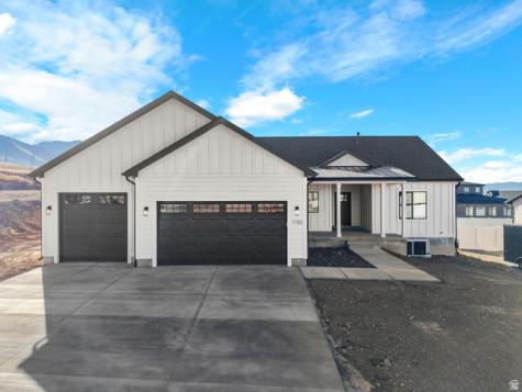 1130 E 245 N Hyde Park UT 84318
