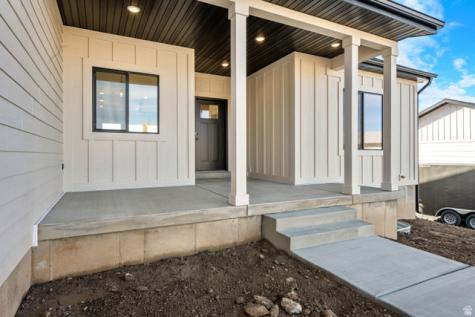 1130 E 245 N Hyde Park UT 84318