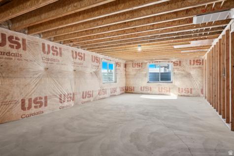 1130 E 245 N Hyde Park UT 84318