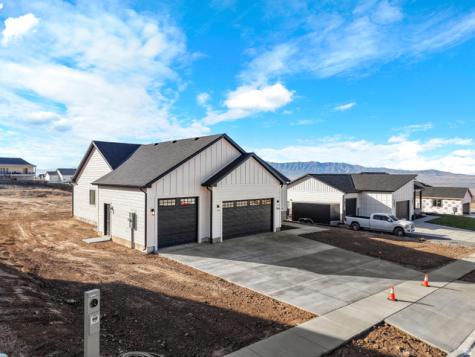 1130 E 245 N Hyde Park UT 84318
