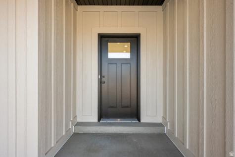 1130 E 245 N Hyde Park UT 84318
