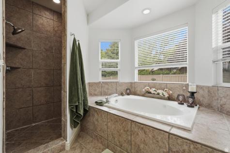 2382 W Stonehaven Loop N Lehi UT 84043
