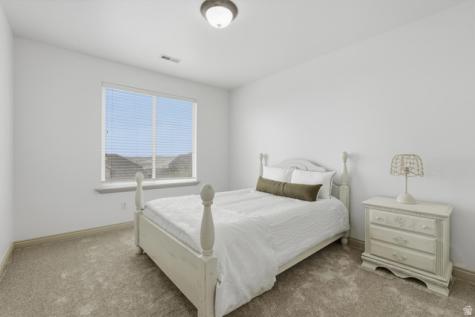 2382 W Stonehaven Loop N Lehi UT 84043