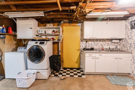 574 W 100 S Blanding UT 84511