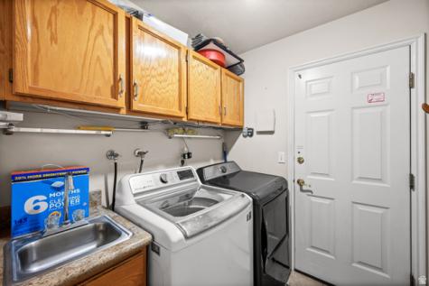 2088 E Rainbow Pointe Drive Holladay UT 84124