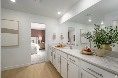 7607 N Graphite Drive W West Jordan UT 84081