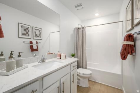7607 N Graphite Drive W West Jordan UT 84081