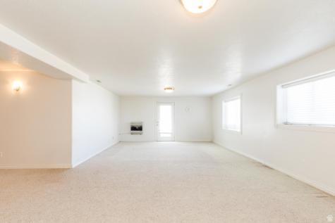455 N 350 E Hyde Park UT 84318