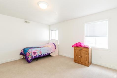455 N 350 E Hyde Park UT 84318