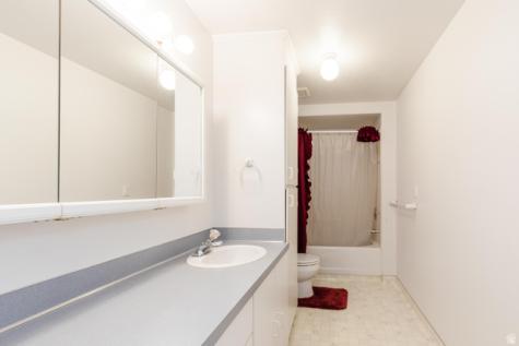 455 N 350 E Hyde Park UT 84318