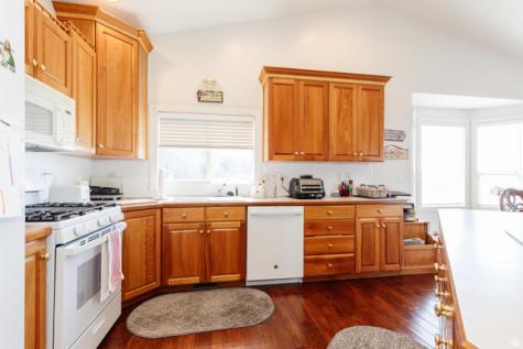 455 N 350 E Hyde Park UT 84318